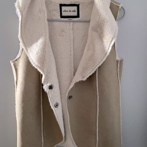 Olive & Oak Vest